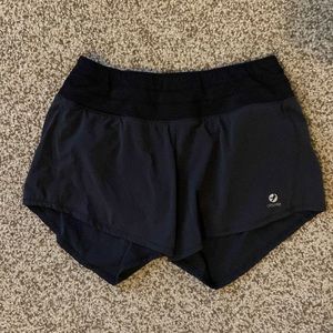 Oiselle Roga Shorts